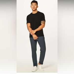 Lululemon Commission Pant Slim Size 36
Melanite(M5439S)